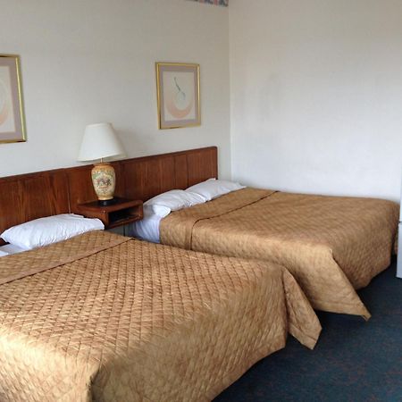 شلالات نياغارا Rainbow Motor Inn - Fallsview المظهر الخارجي الصورة