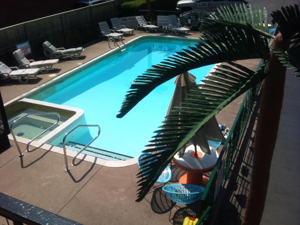 شلالات نياغارا Rainbow Motor Inn - Fallsview المظهر الخارجي الصورة
